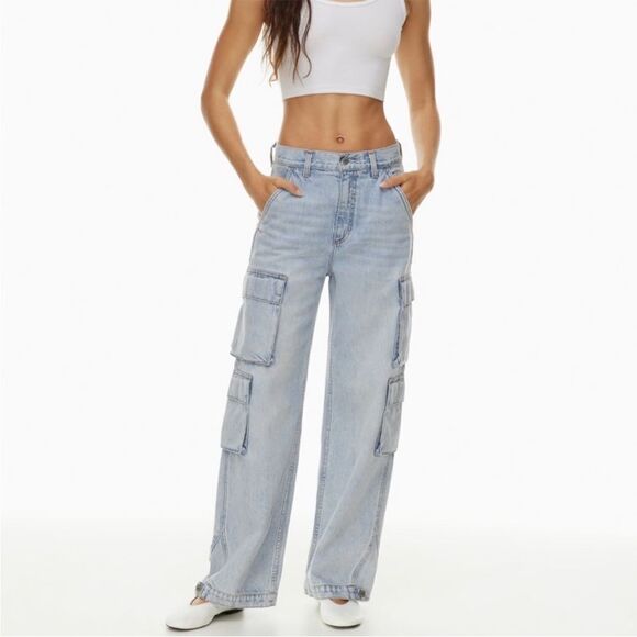 Denim Forum The 90’s Millie Hi-Rise Cargo Blue Distressed Denim Jeans Modern - Picture 1 of 16
